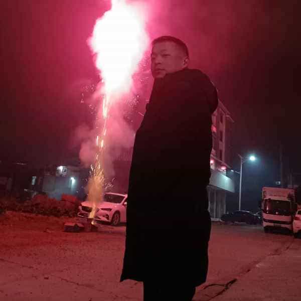 四川37岁单身帅哥真诚找对象-临汾征婚相亲网