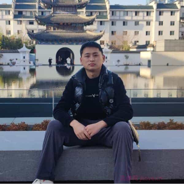31岁岁湖北单身帅哥 - 临汾吉缘网